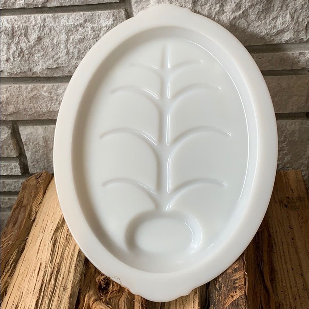 Vintage Milk Glass Anchor Hocking Meat Platter